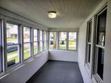 805 Walker St - Photo 27