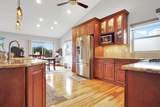 1109 Spruce St - Photo 6