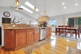 1109 Spruce St - Photo 9