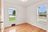 2062 Shoop St - Photo 12