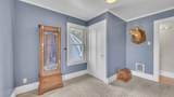 172 7th St - Photo 18