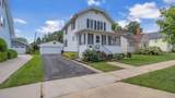 172 7th St - Photo 2