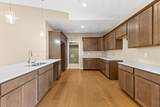 1527 Stuart Rd - Photo 9