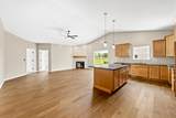 1529 Stuart Rd - Photo 6