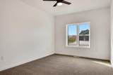 957 Clark Ln - Photo 14