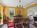 1009 Waldo Blvd - Photo 2