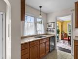 1009 Waldo Blvd - Photo 7