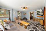 202 Center St - Photo 8