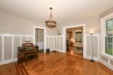 933 34th St - Photo 18