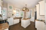933 34th St - Photo 20