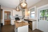 933 34th St - Photo 23