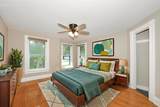 933 34th St - Photo 30
