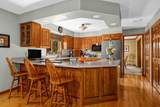 1942 Grand View Blvd - Photo 9