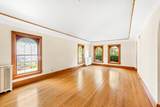 2263 Ludington Ave - Photo 10