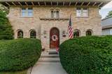 2263 Ludington Ave - Photo 2