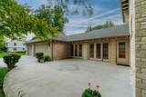 2263 Ludington Ave - Photo 44