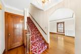 2263 Ludington Ave - Photo 7