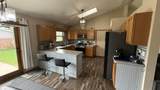 748 Elizabeth Ln - Photo 8