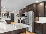 929 24th St - Photo 4