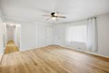 10325 Silver Spring Dr - Photo 11