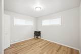 10325 Silver Spring Dr - Photo 18