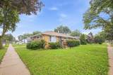 10325 Silver Spring Dr - Photo 2