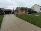 2422 21st St - Photo 2