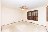 713 Oxford Dr - Photo 15