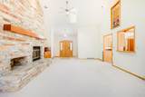 2128 Hunters Ridge Ct - Photo 6