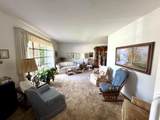 4425 89th St - Photo 2