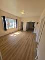 3122 42nd St - Photo 2