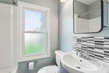 924 44th St - Photo 20