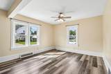 924 44th St - Photo 8