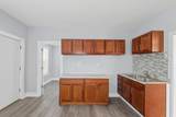 917 9th St - Photo 4