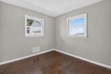 2039 Wustum Ave - Photo 9