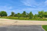 1750 Wales Ct - Photo 2