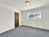1721 Blaine Ave - Photo 22