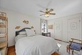 8074 Seneca Rd - Photo 19