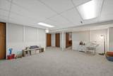 8074 Seneca Rd - Photo 41
