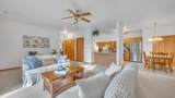 4039 Hazelnut Ct - Photo 4