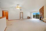 7925 Scepter Dr - Photo 4