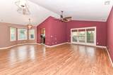 939 Crestwood Dr - Photo 4
