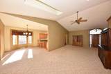W204N16318 Jackson Dr - Photo 6