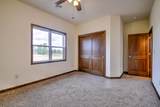 920 Drumlin Dr - Photo 9