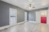 711 Walworth Ave - Photo 30