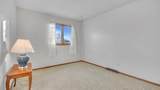 604 Robin St - Photo 13
