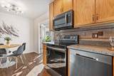711 Harvard St - Photo 10