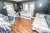 341 Walnut St - Photo 11