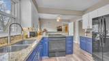 1112 Kensington Ave - Photo 15