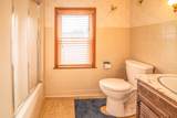 921 Center St - Photo 19